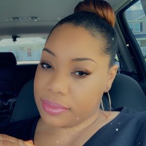 Meet your Posher, Vannisha